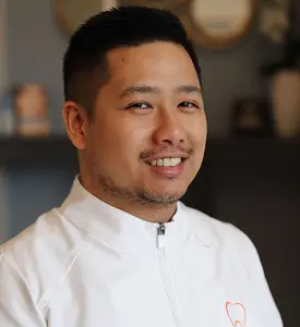 Portrait of Dr Kevin Le